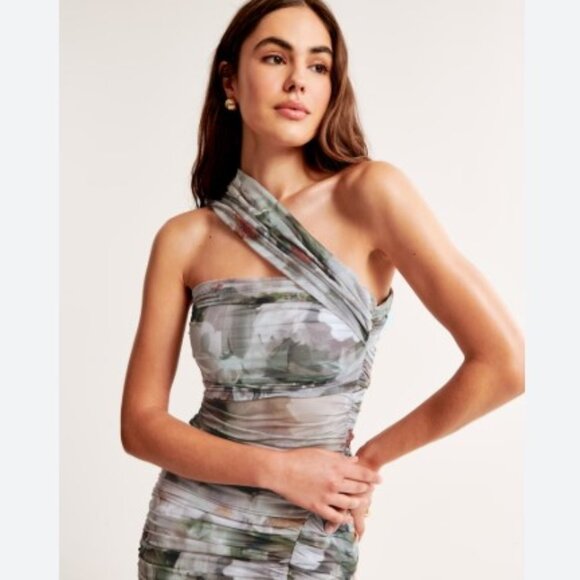 NWT Abercrombie Mesh Asymmetrical Off-The-Shoulder Draped Maxi Dress Small $120 - Picture 7 of 12